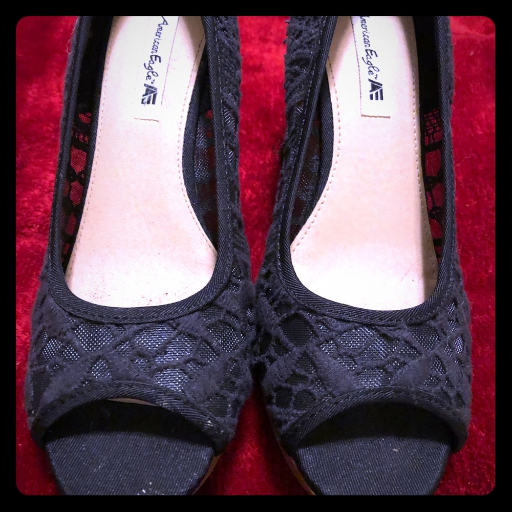 Black lace American eagle wedges